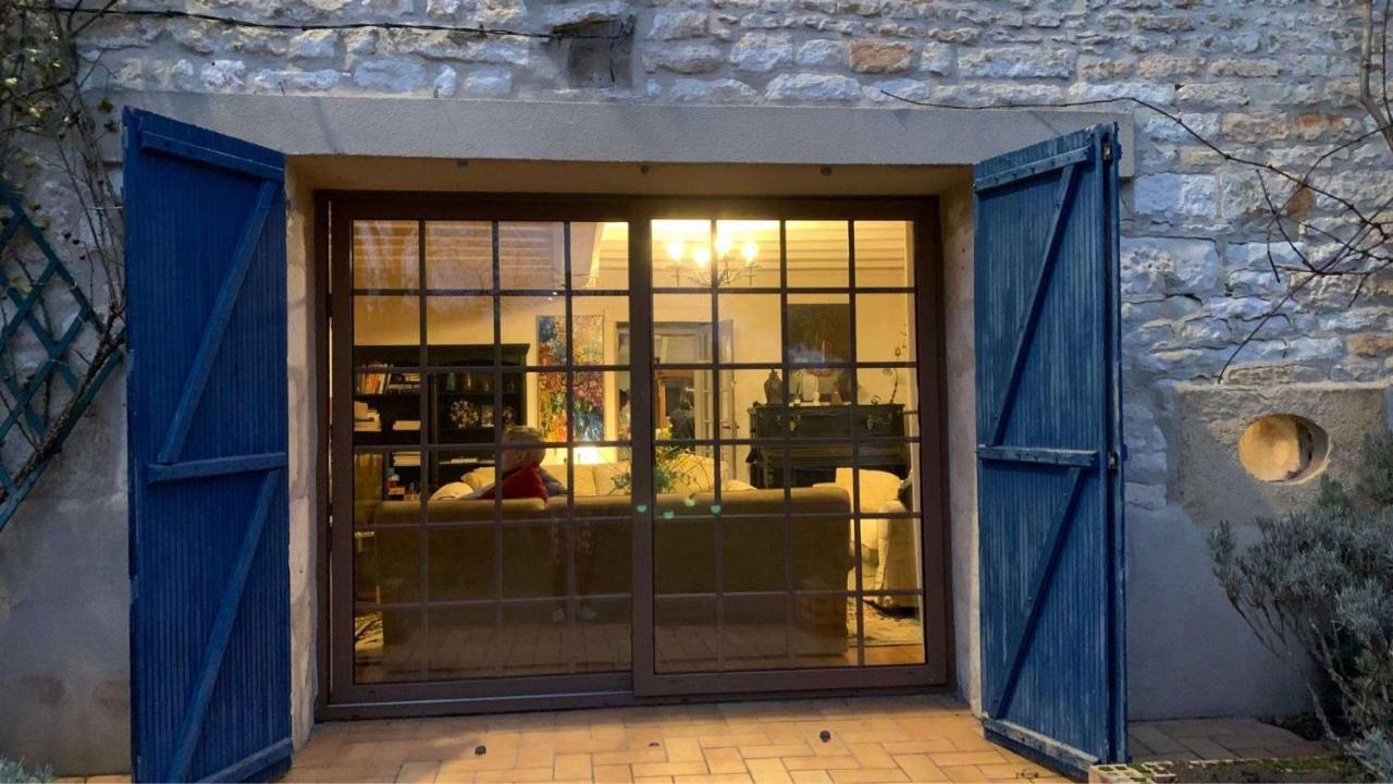 La Maison Bleue Varzy Екстериор снимка